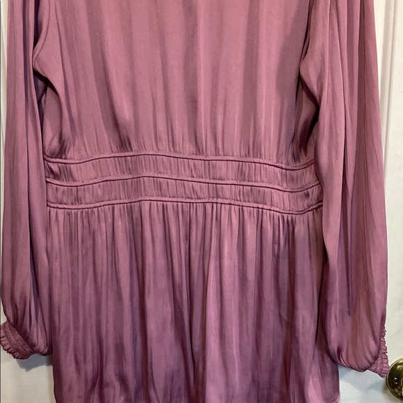 Torrid Elegant Mauve Blouse - Picture 4 of 5